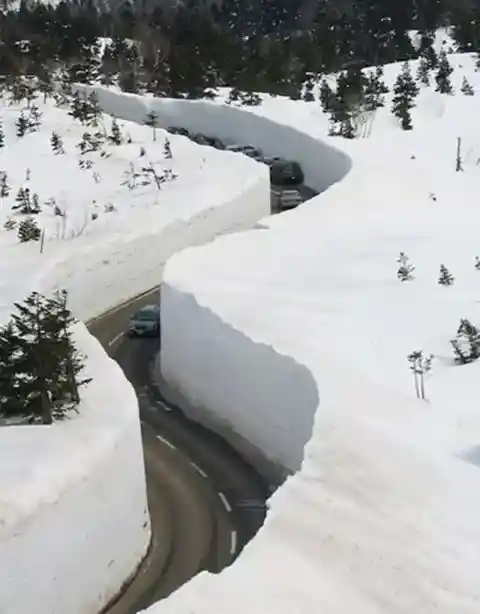 Japan's Towering Snow Walls