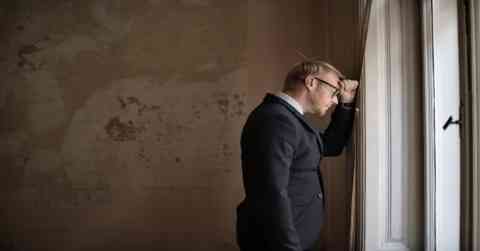 Unveiling Grief: A Father's Heartbreak Over Fallen Soldier Son