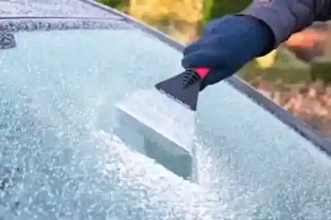 Frozen Windshield? Try This Easy Fix