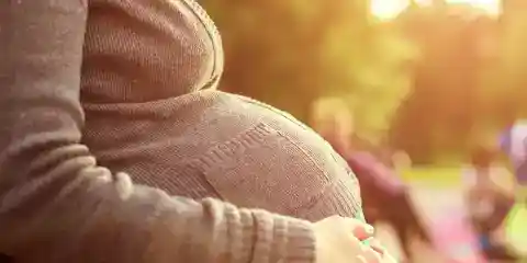 After My Husband Got My Best Friend Pregnant Just Weeks After I Lost Our Baby, They Invited Me to Their First Anniversary – I Brought One Gift They Never Expected