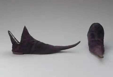 For Your Inner 15th Century Royal Self