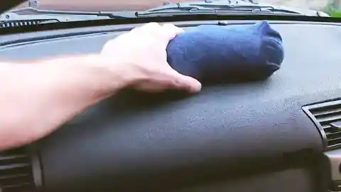 Another Clever Use For Kitty Litter
