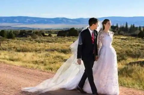 Wunderschöne Hochzeitskleider von Prominenten, die Sie sehen müssen