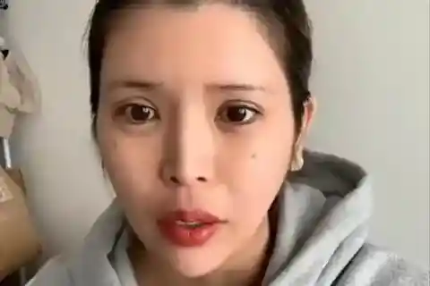 30位：坂口杏里