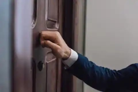 Nobody opened the door