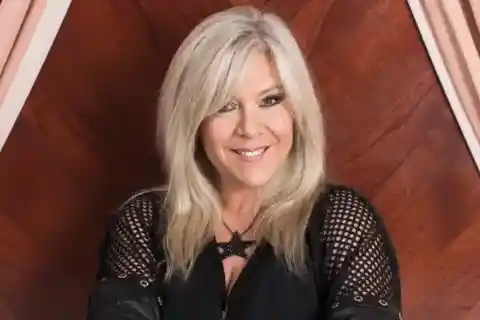 Samantha Fox – 10 million euros