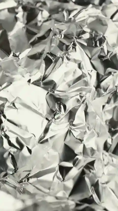 Unconventional Household And Comfort Uses For Aluminum Foil