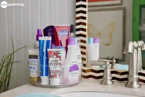 Smart Strategies for Organizing Anyone's Bathroom