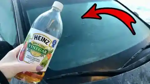 Use Vinegar to Defrost Your Windows Faster